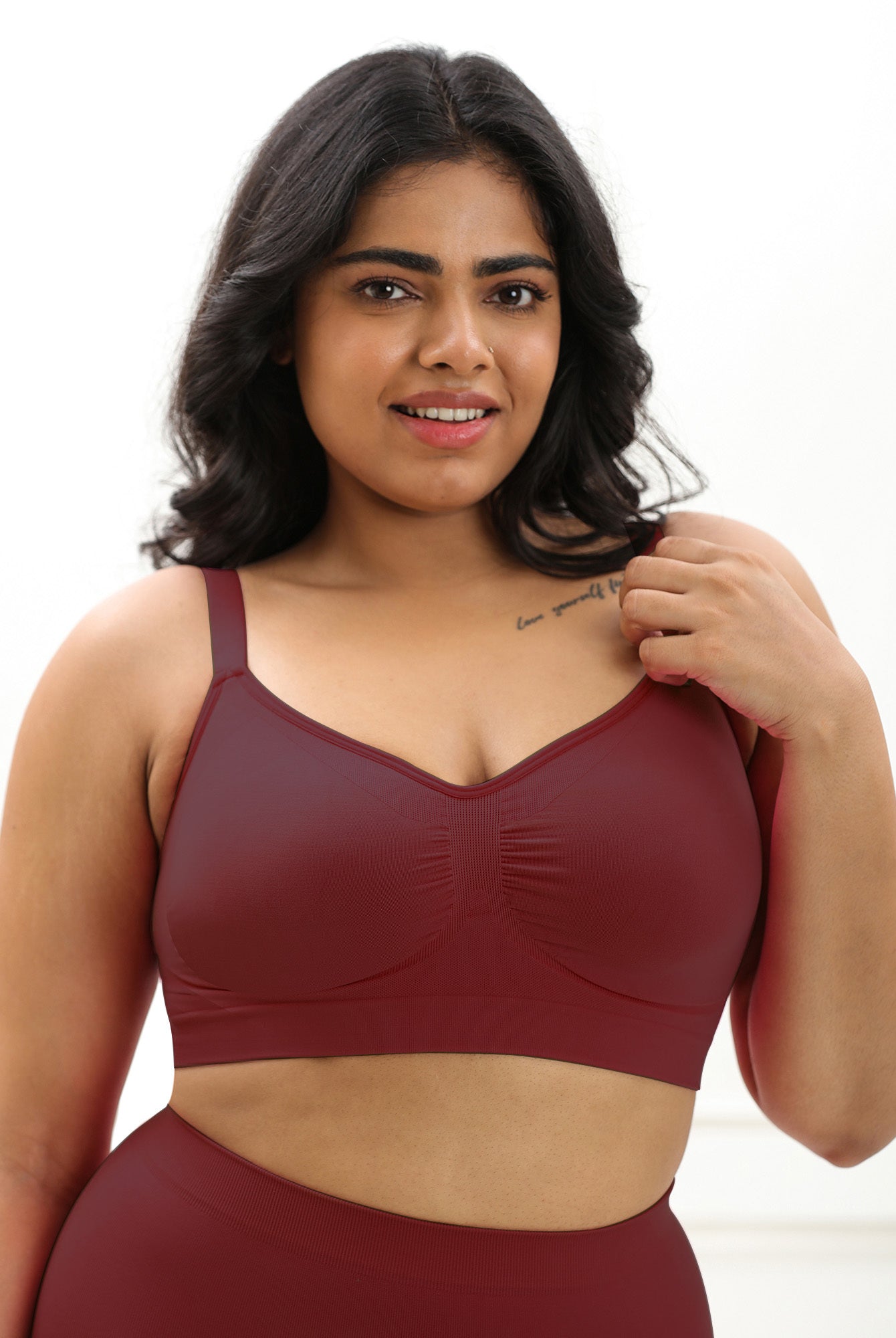Wireless Shaping Bra Bra UNDERNEAT Deep Red S