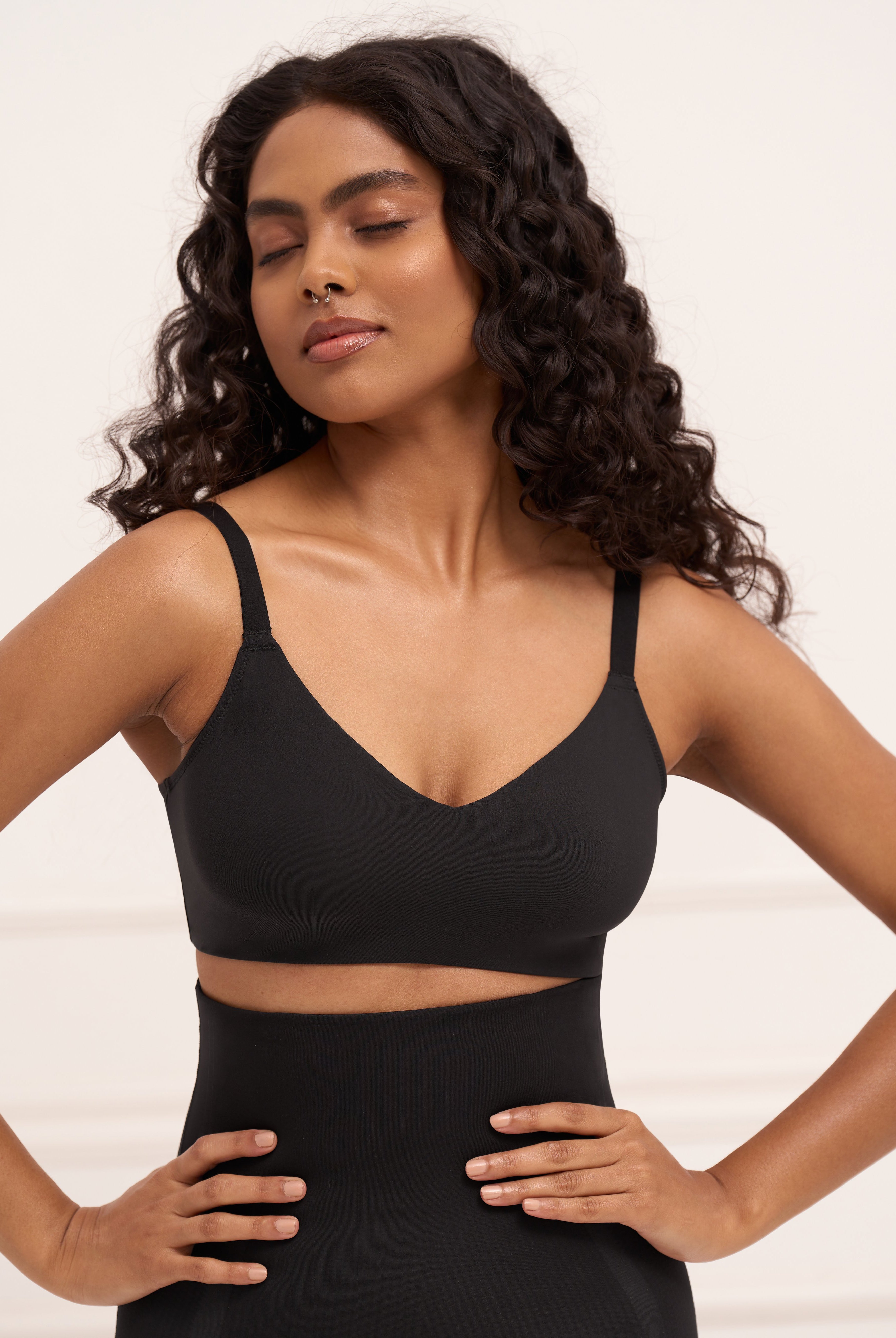 Crossover Bralette Bra UNDERNEAT Black S