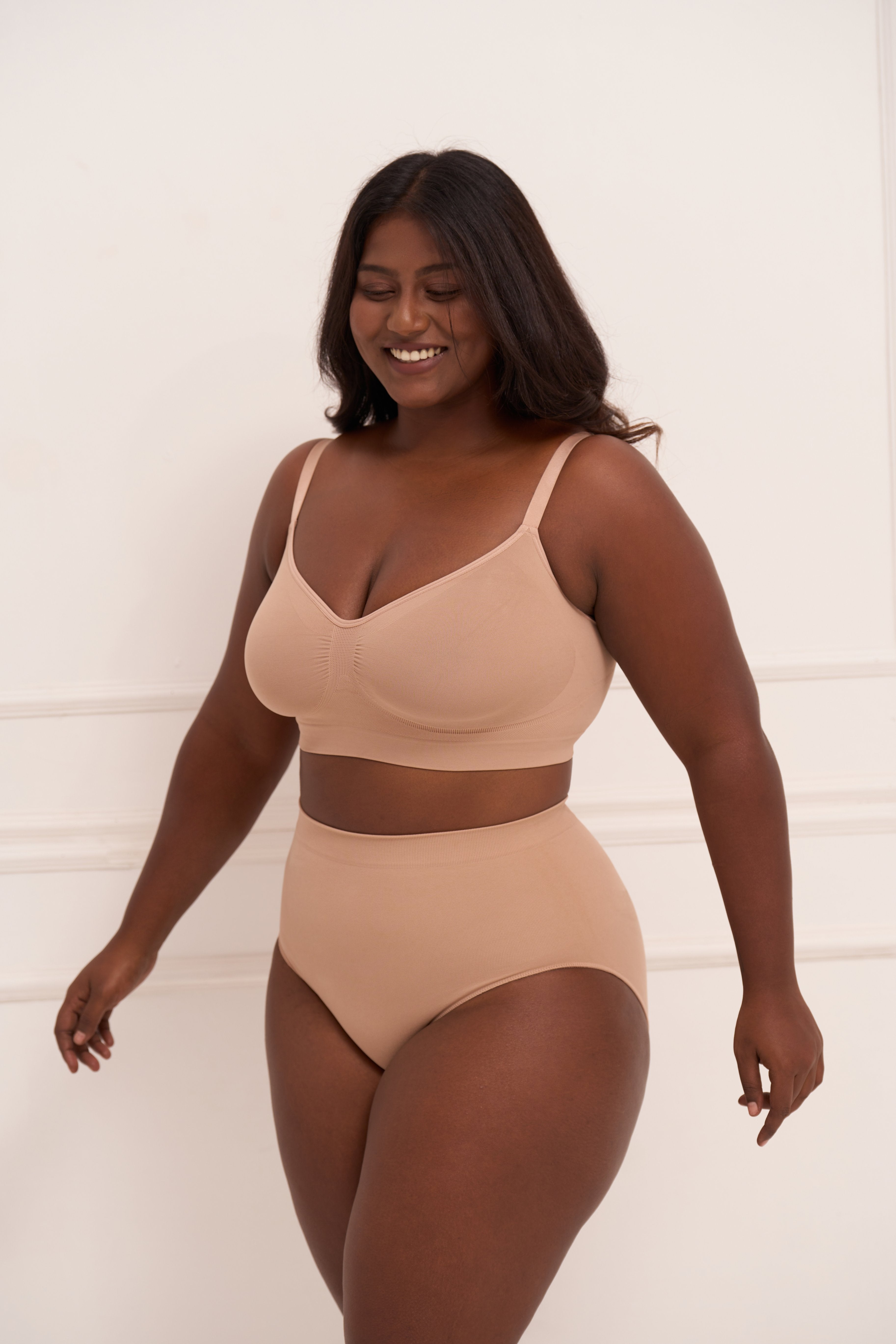 Wireless Shaping Bra - Seamless Non-Padded Wireless T Shirt Bra with Full Coverage