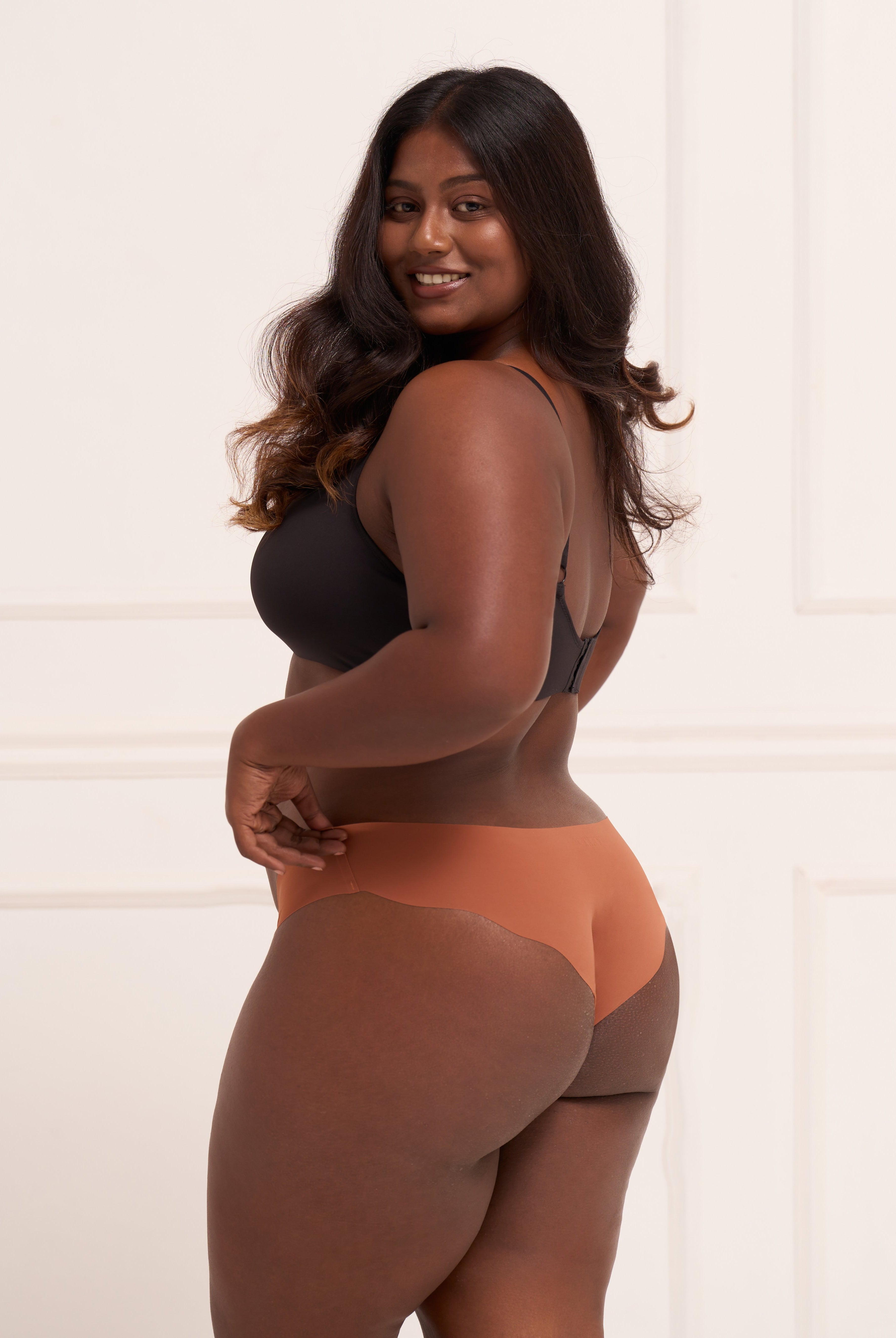 Seamless Contour Brief Underwear UNDERNEAT