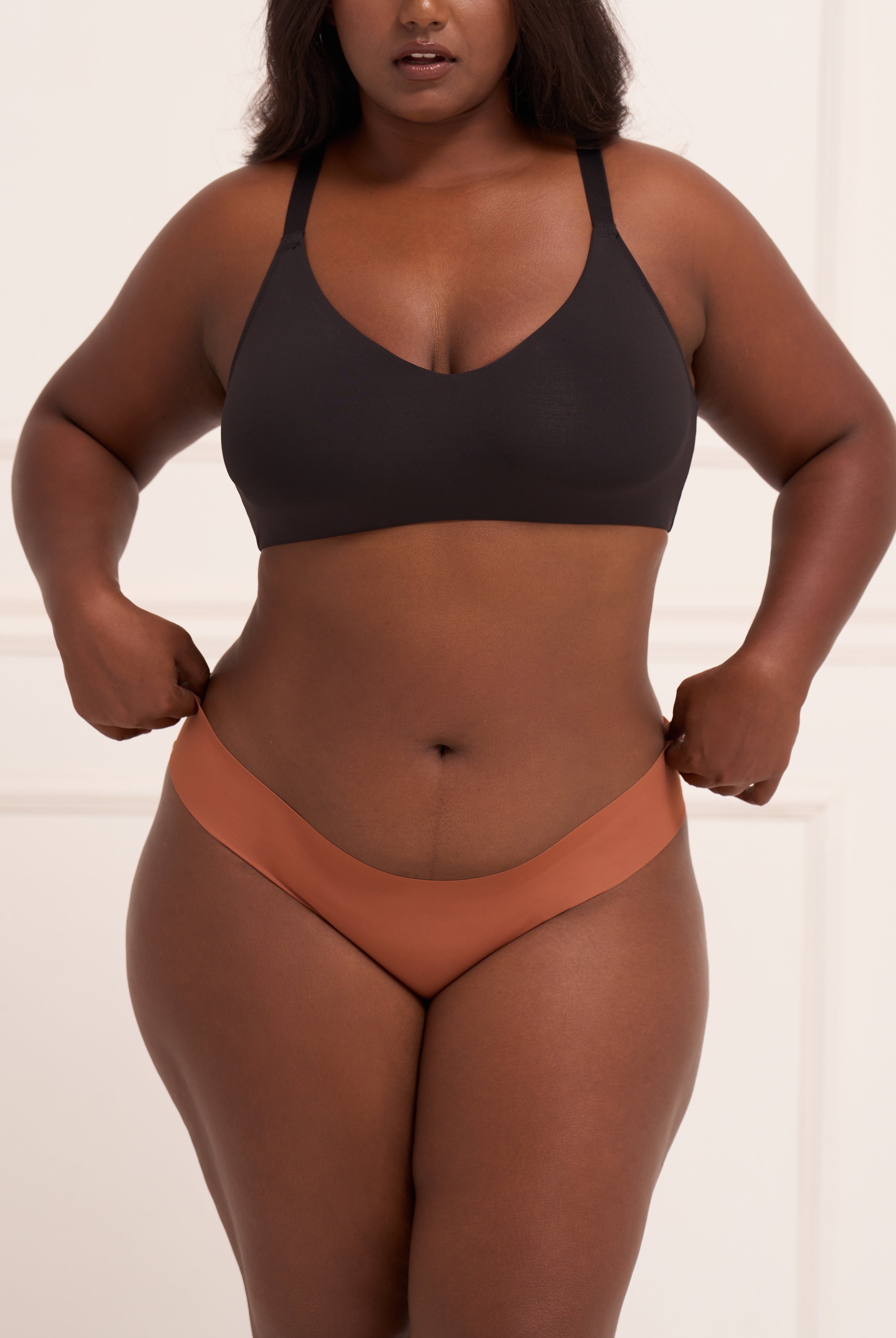 Seamless Contour Brief Underwear UNDERNEAT Brown S
