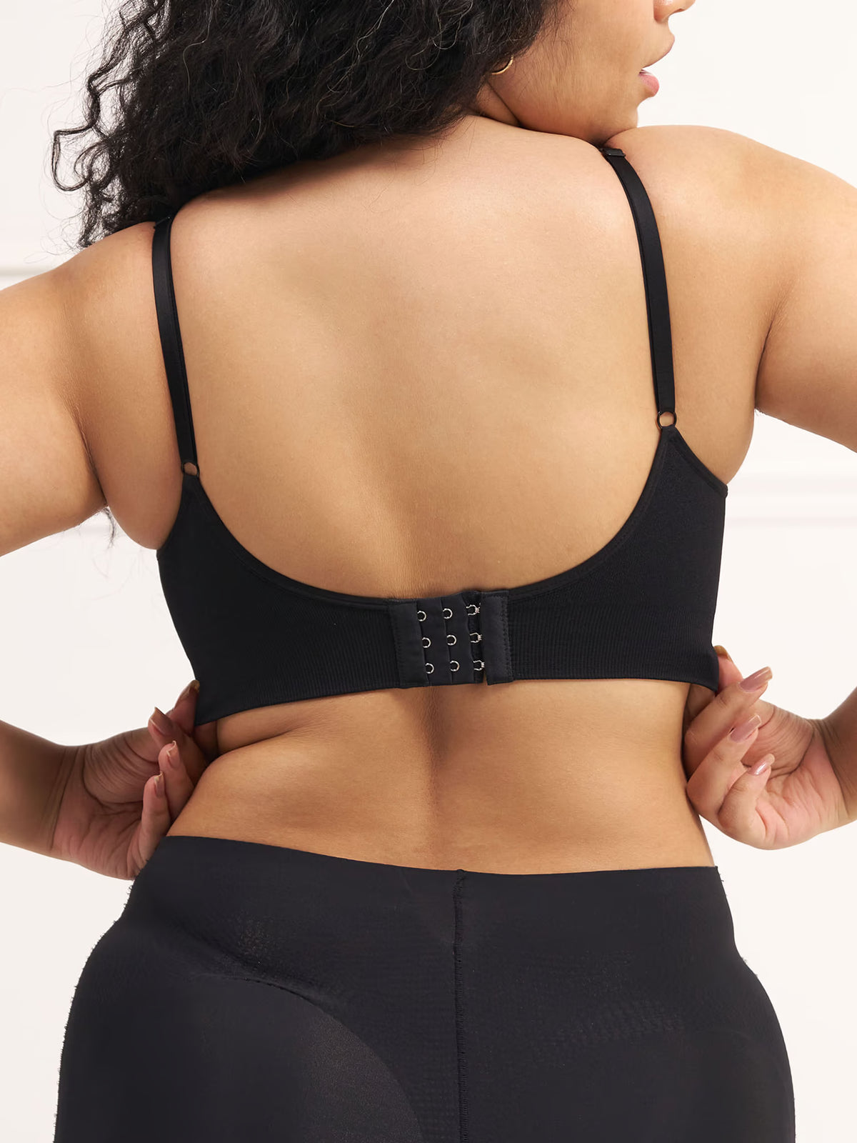 All Day Push Up Bra - Lightly Padded Full Coverage Wireless Bra with Adjustable Straps