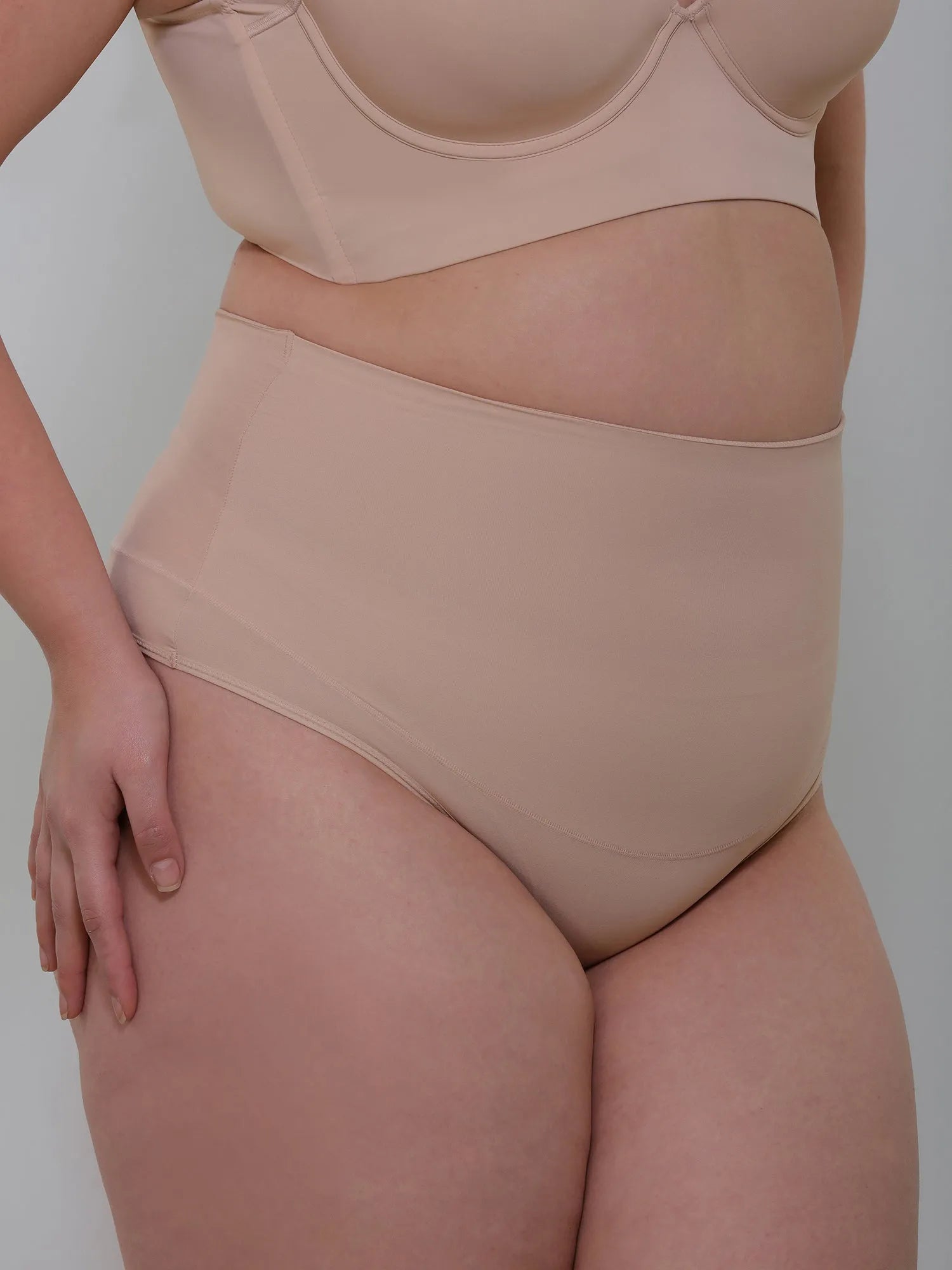 CHEEKY BRIEF BEIGE