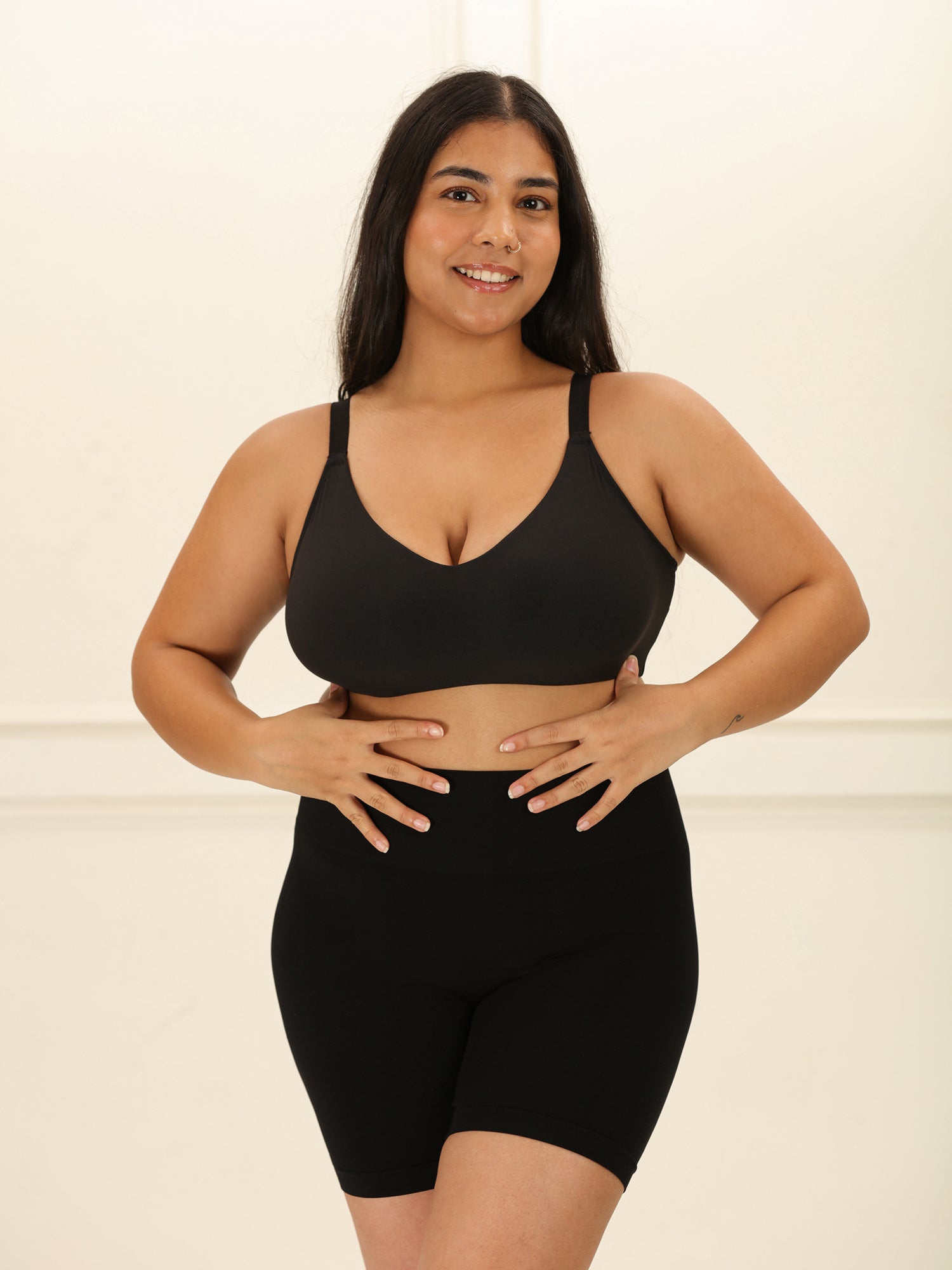 Crossover Bralette - Non-Padded Seamless Balconette Bra with V-Neck Design Bra UNDERNEAT