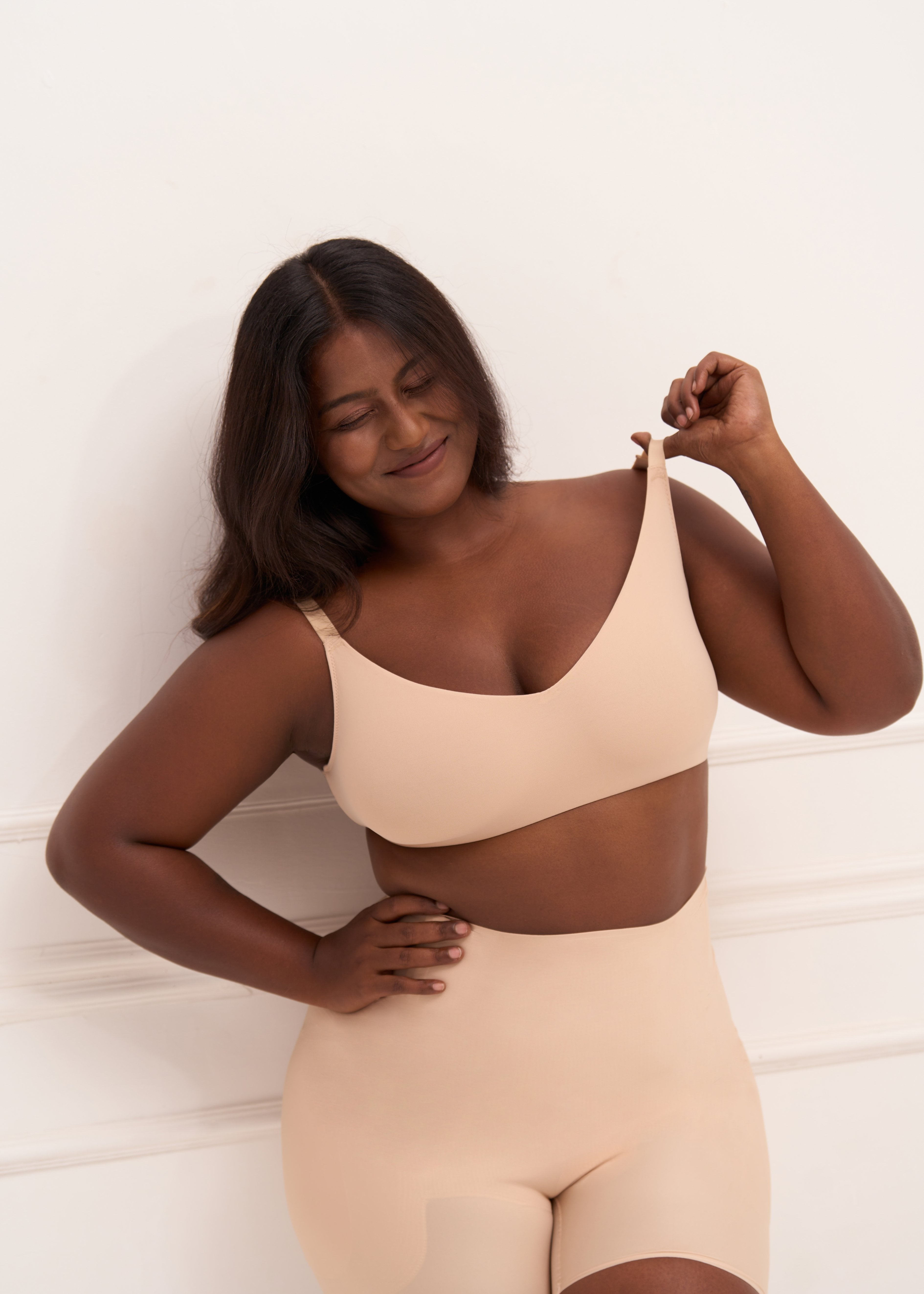 Crossover Bralette Bra UNDERNEAT Beige S